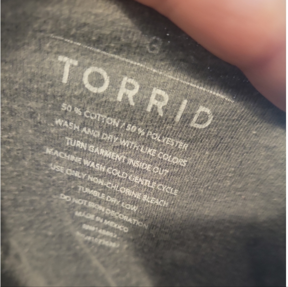 Torrid, Rose Lips Floral Modern Pop Design, comfy Sexy gray Sweatshirt - Picture 8 of 8